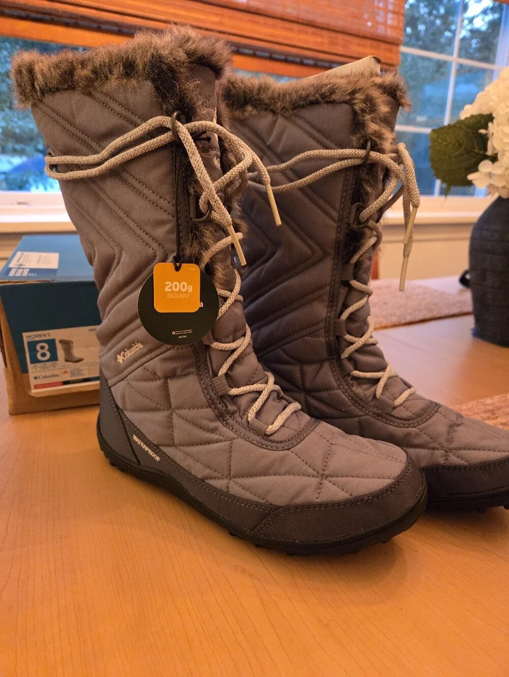 Columbia Women's Minx Mid III Winter Boots Grey Size 8 BL5964-033 NIB